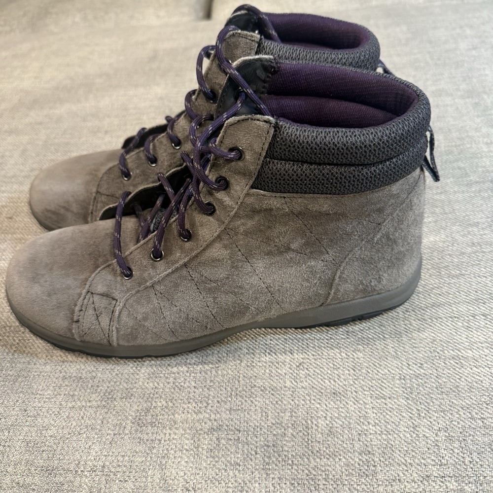 Duluth Trading Co Gray Suede Lace Up Ankle Boots Women's Comfort Size 9